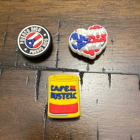 Crocs Jibbitz - Picture 2 of 4